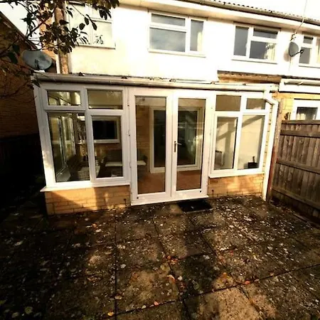 Home In Kington St Michael Stanton St Quintin Exterior photo